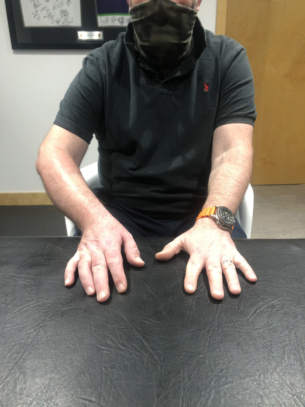 F6439389-52E4-476B-AF39-A46087464146