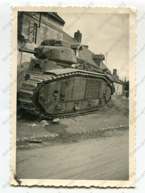 Foto, Wehrmacht, zerstörter Panzer, Char B1, Nah