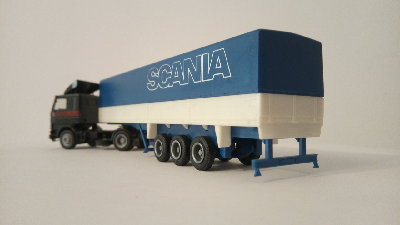 Macht (7872)