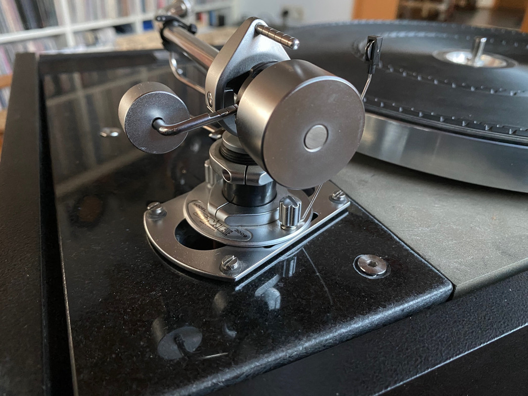 9C6FC52C-C9E7-4460-AF6E-0DB6EDE3A4AA