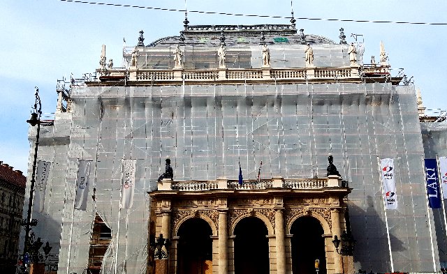 BUDAPEST EN UN FIN DE SEMANA - Blogs of Hungary - Puente de las Cadenas, Noria, estatuas, Parlamento, Catedral etc (14)