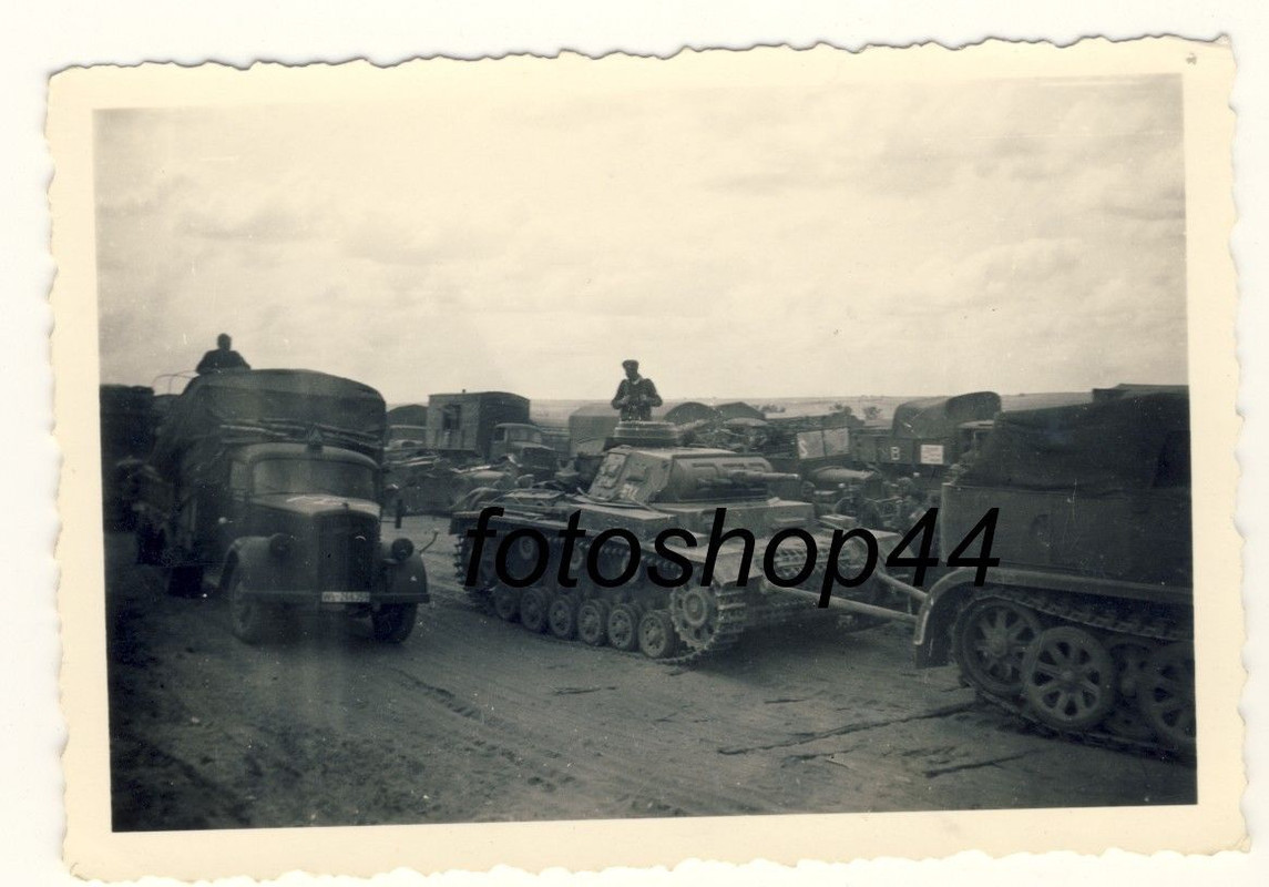 WH Panzer mit Turmnummer SdKFZ Anhänger