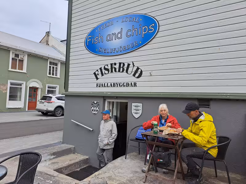10/07/2025 AKUREYRI, DALVIK, SIGLUFJÖRDUR, HOFSÓS Y SU ESPECTACULAR PISCINA - 2º Viaje a la Tierra del Hielo y Fuego de 21 días (en construcción, con videos) (7)