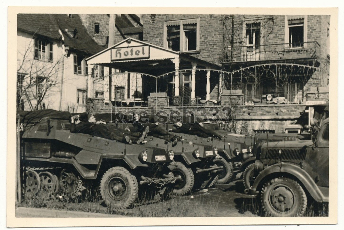 Foto Schützenpanzer Panzer Halbketten 1. Pz. D. 