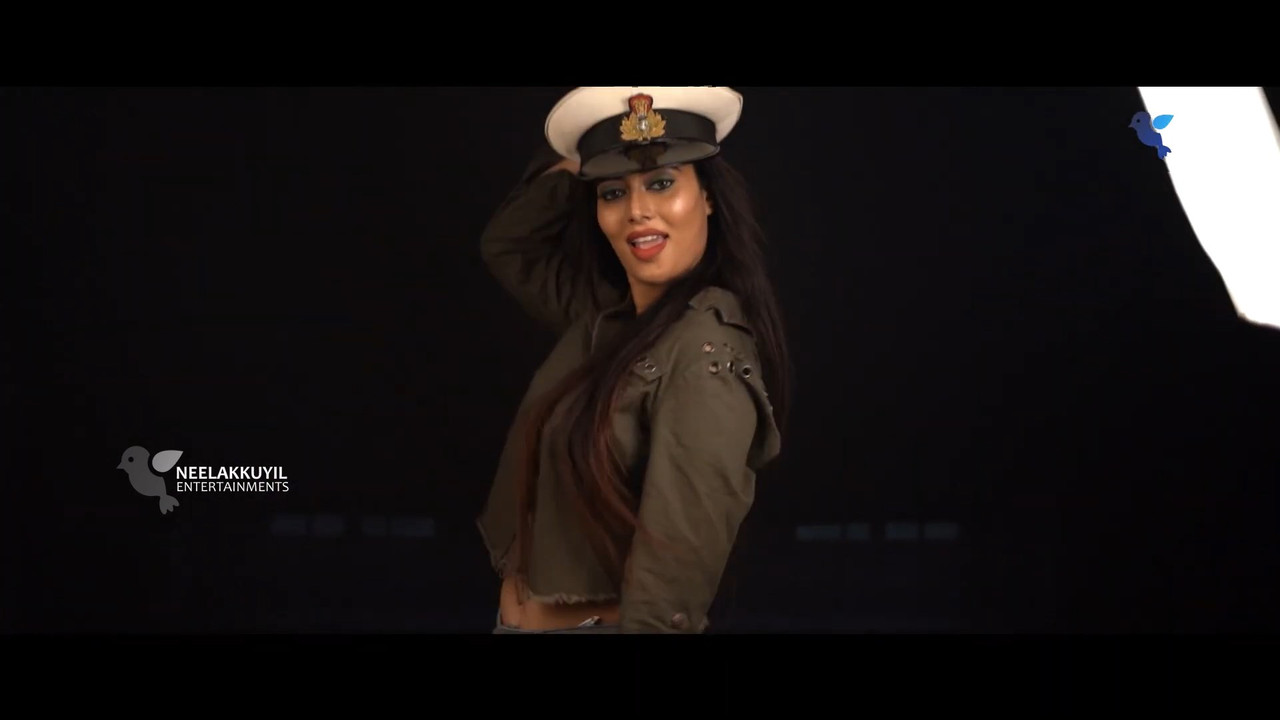 Remya Panicker Ho Photoshoot.mkv_snapshot_01.39.777