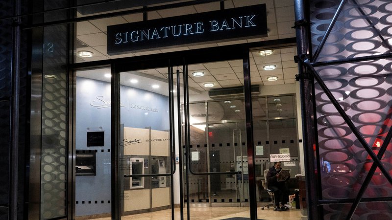 Signature Bank Signature Bank