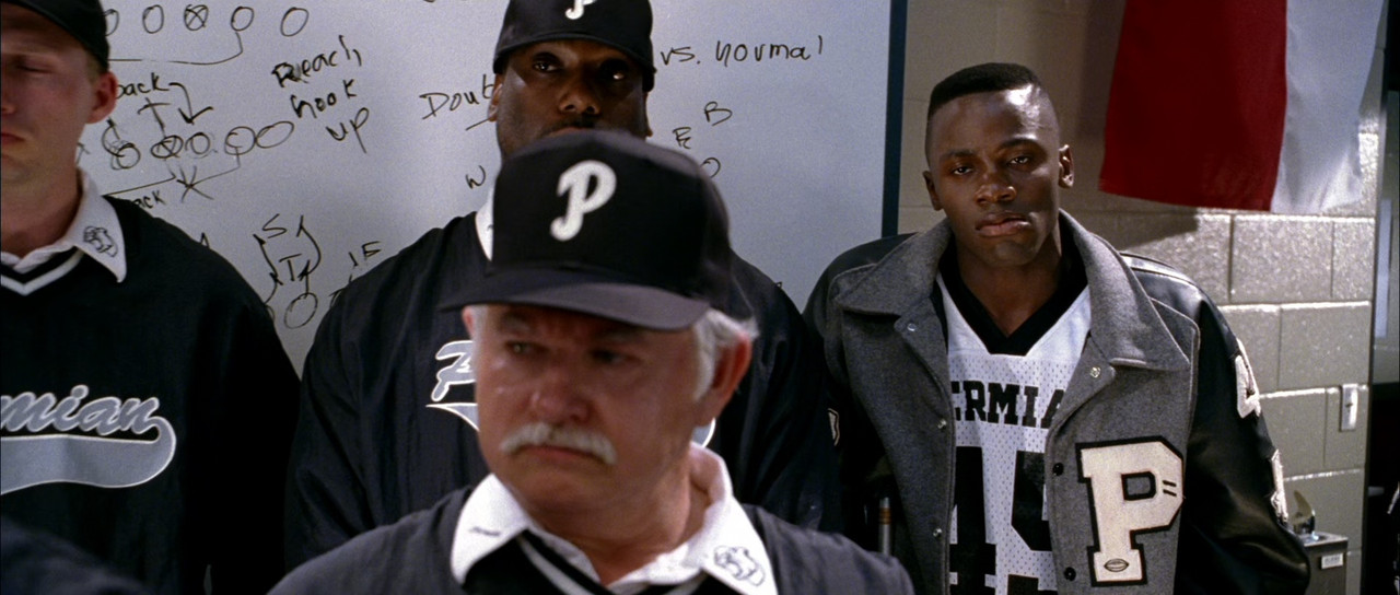 Friday Night Lights 2004 (1080p x265 10bit Tigole).mkv_snapshot_