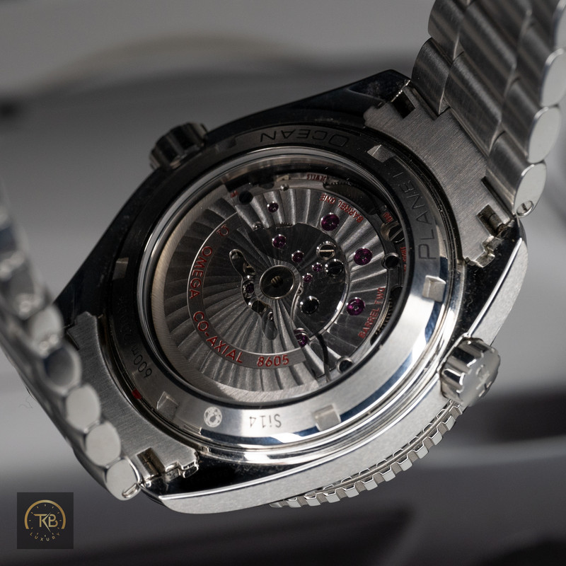 Omega Seamaster Planet Ocean GMT - Image 15