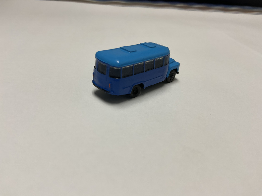 10349998-7772-4AFD-BAB9-FBB967FE518E