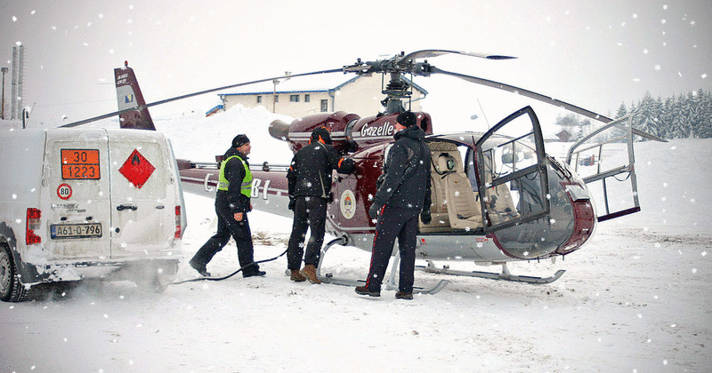 SA342L1 E7-ABI (cn 139)  refuellling Sokolac Bosnia 2012 (snow e