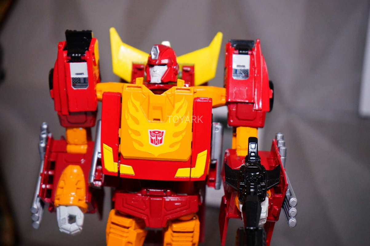 SDCC-2017-Hasbro-Transformers-Thurs-083