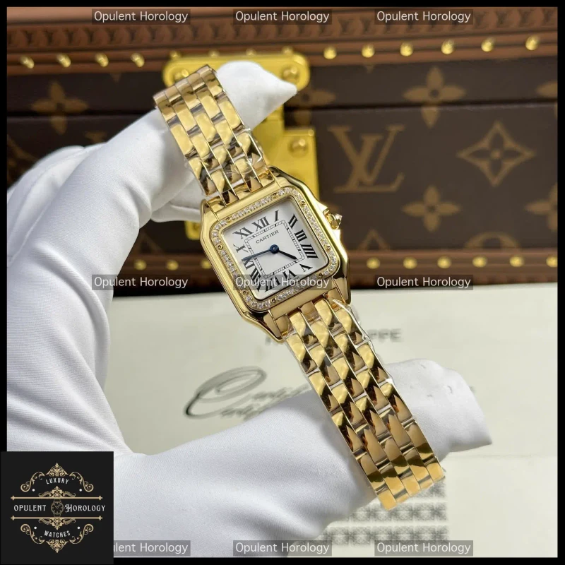 Cartier Panthère Replica Women's 27x36mm Gold Plated White Dial