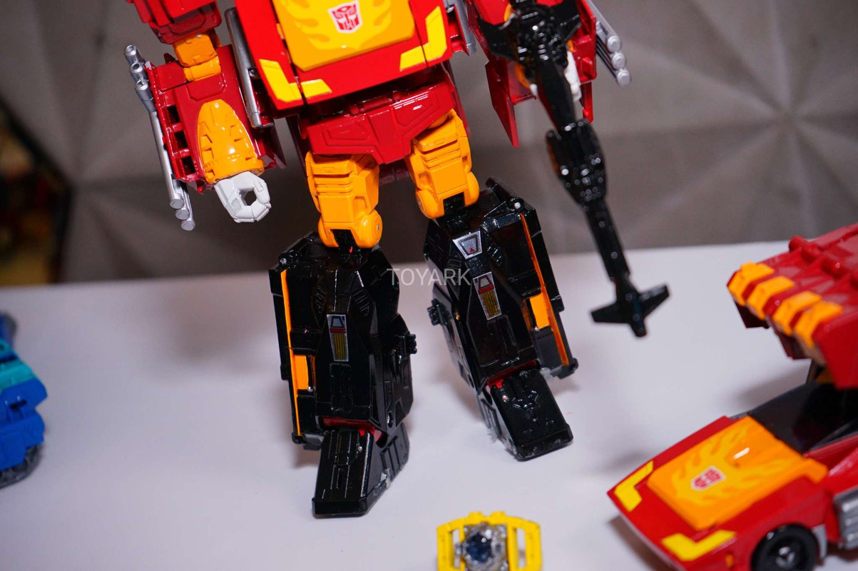 SDCC-2017-Hasbro-Transformers-Thurs-081
