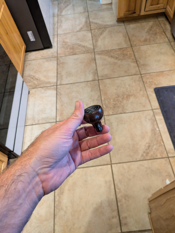 PXL 20251126 222554908 MP