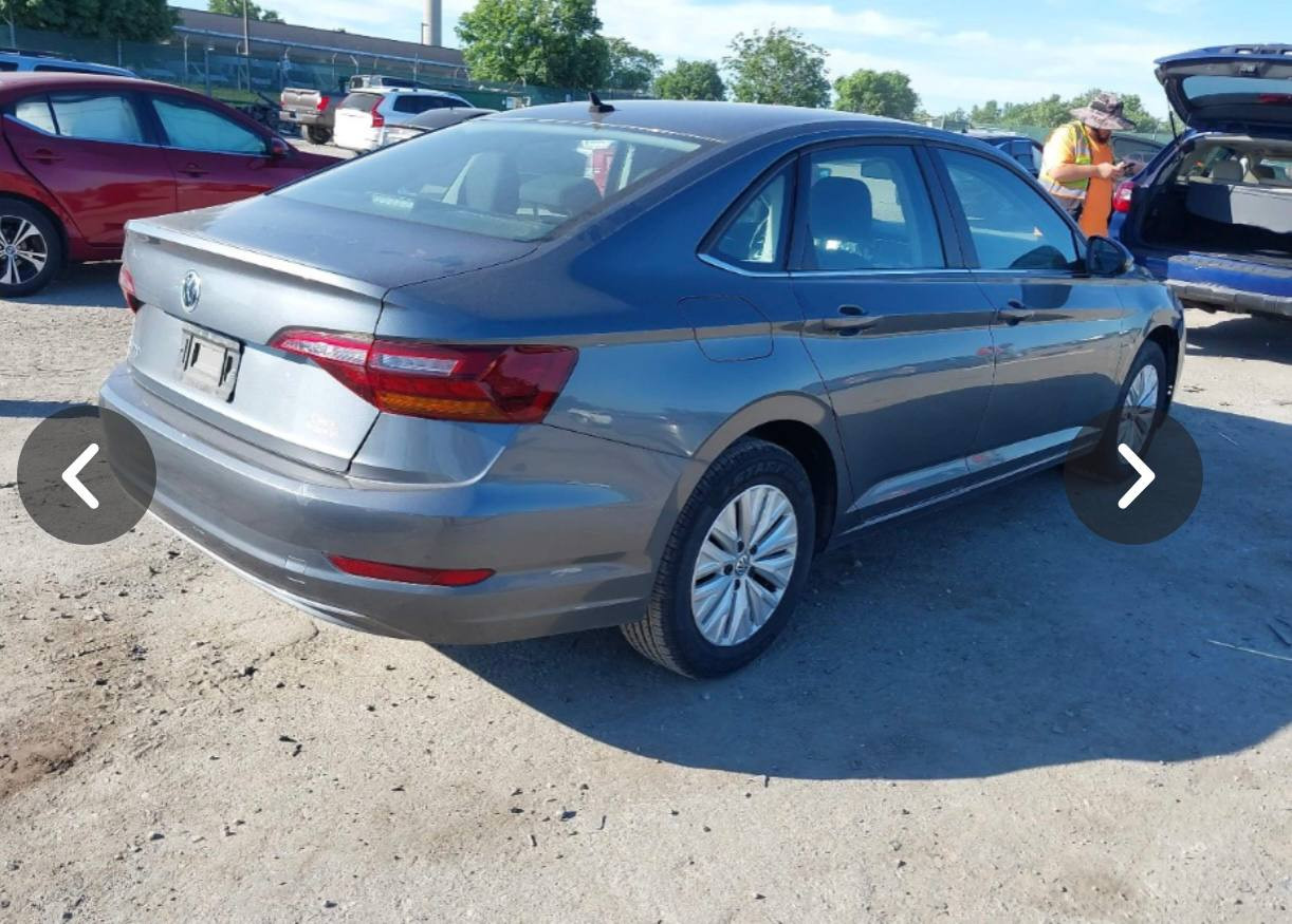 Volkswagen Jetta SE