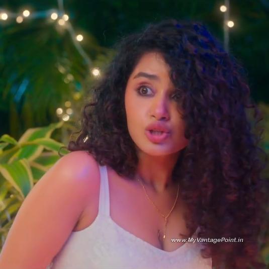 14-Anupama-Parameswaran-as-Lilly-Joseph-in-the-movie-Tillu-Square-2024