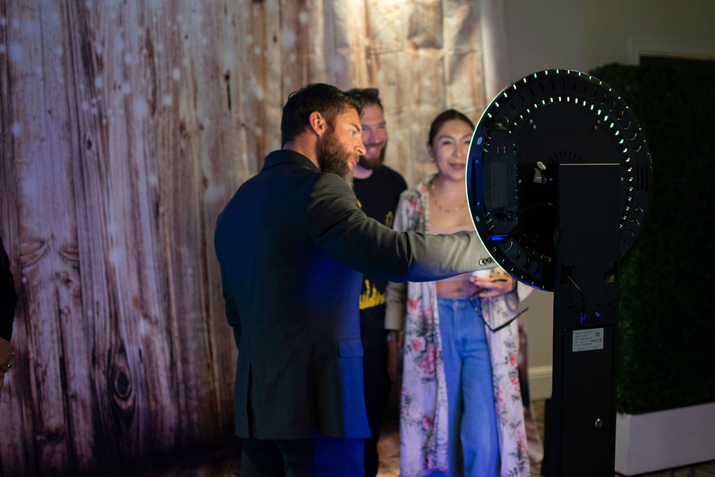What to ask when researching photo booth rental companies?