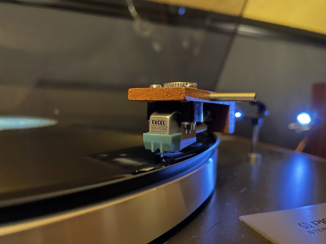 F405F06E-4592-48F6-B3B6-0FA913819B17