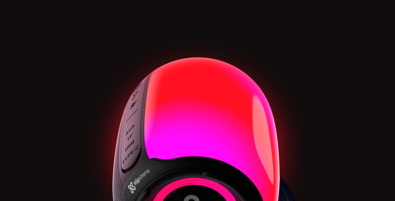 Detalle de los controles y la textura de la bocina Klip Xtreme KBS-250.
