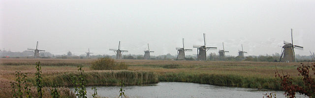 640px-Overview_windmills_Kinderdijk
