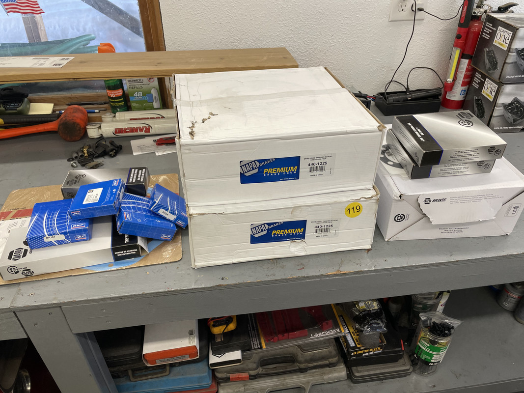 E4F9FD2F-F2E2-4B7B-8E8F-BD6D2D9E2FD1