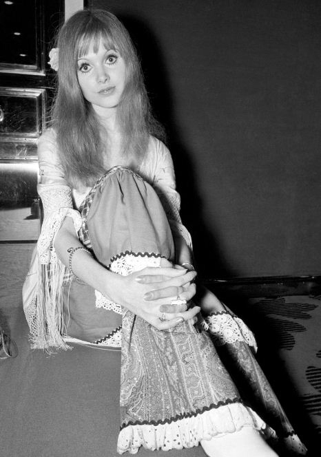 madeline_smith_b03