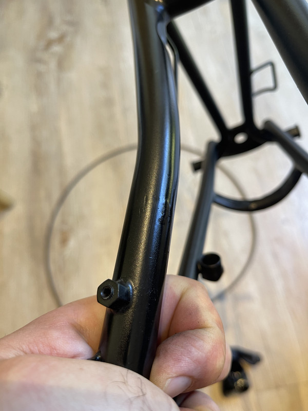 0F9DCAA2-C79C-4EE4-991A-A7EF9EEAAE12