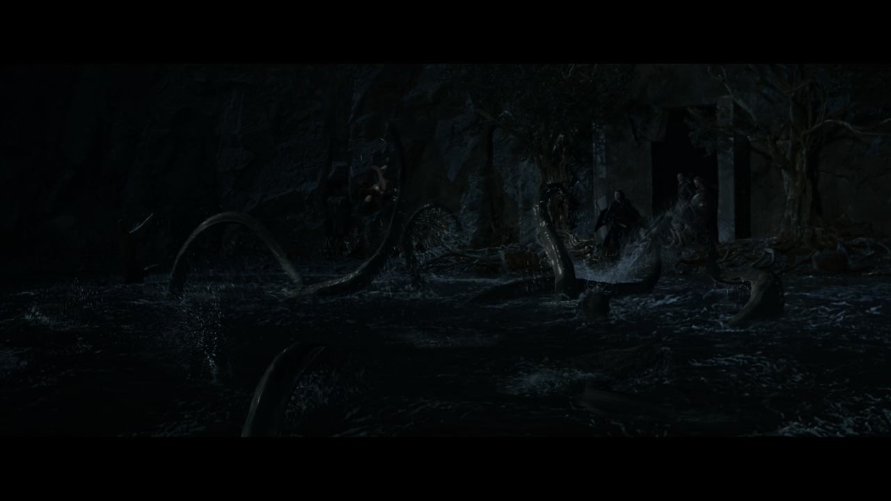 The Lord of the Rings- The Fellowship of the Ring (EXT.).mkv_snapshot_00.17.39_[2020.12.05_22.42.04]