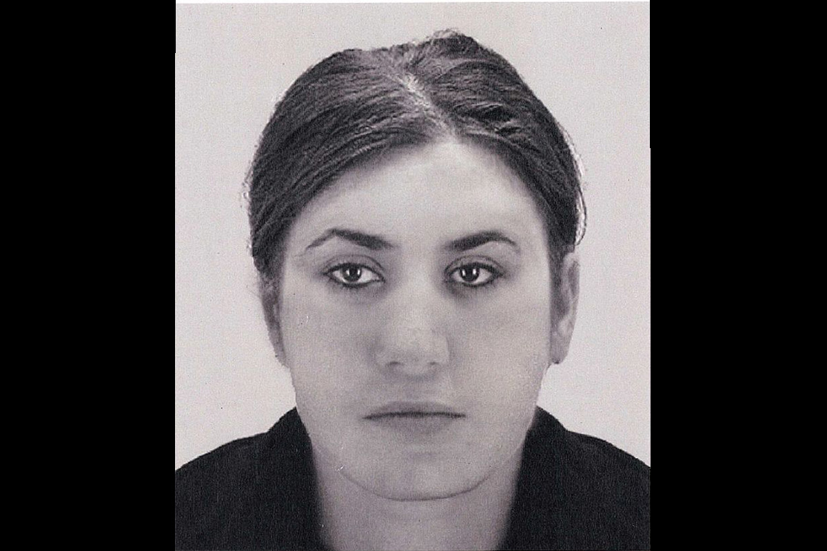  Polizei Lippe -   Betrügerin  - Augustdorf