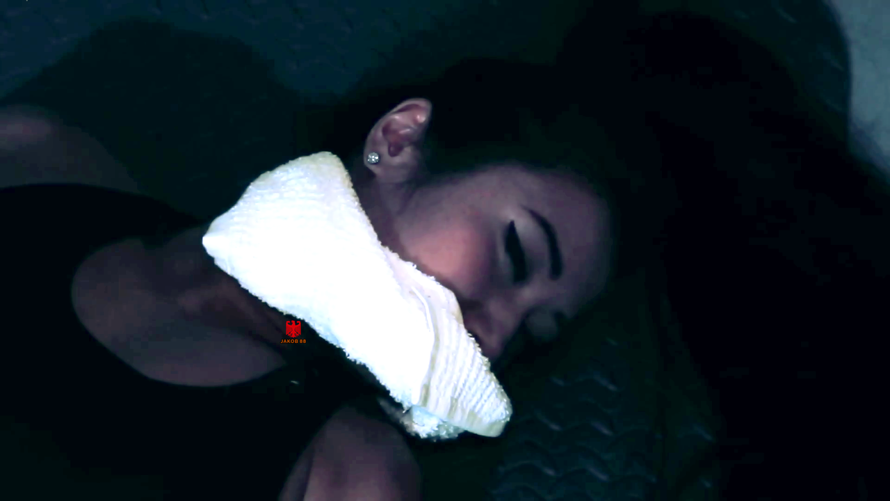 Carly Sunae Dr Nguyen 2014