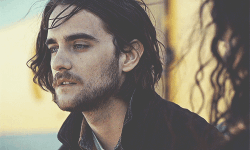 https://i.postimg.cc/2674MWr1/eli-2.gif