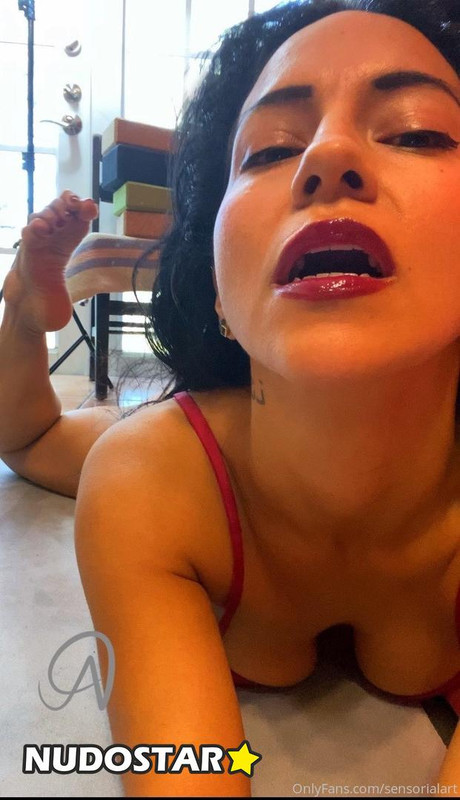 sensorialart-nude-leaks-nudostar-com-039