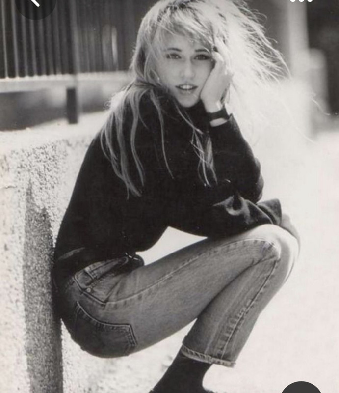 Screenshot_20230311_234821_Pinterest