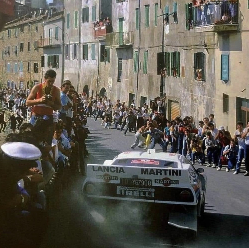 5CA5A71D-995A-41DE-B176-11BB8228F64F