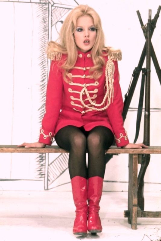 Sylvie_Vartan_90
