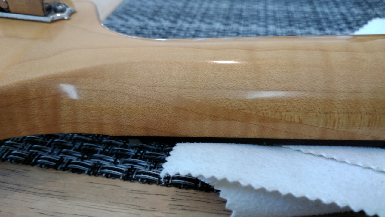prs silver sky scarf joint