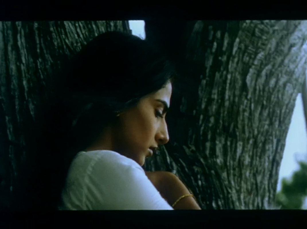 Bhalo Theko Movie Screenshot