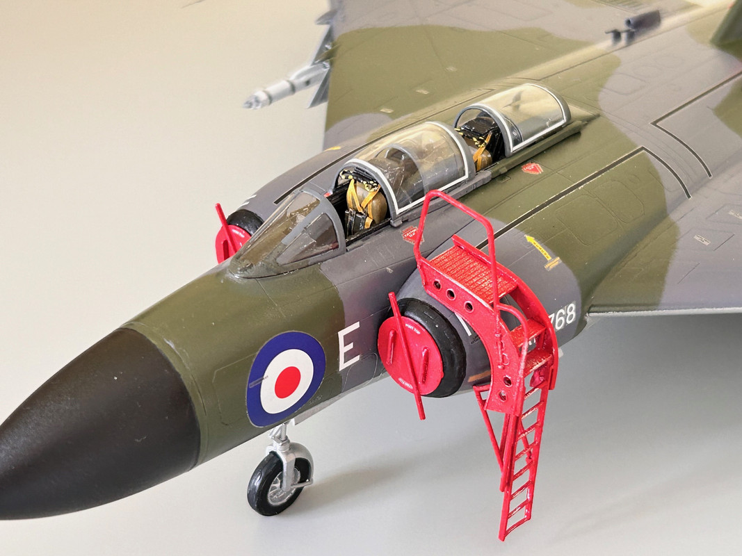 Gloster Javelin FAW.9, XH768/E; No. 25 Sqn, RAF Waterbeach