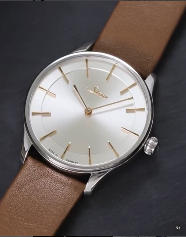 1B79E442-6D0B-4F56-AE2D-9FE10CC866E9