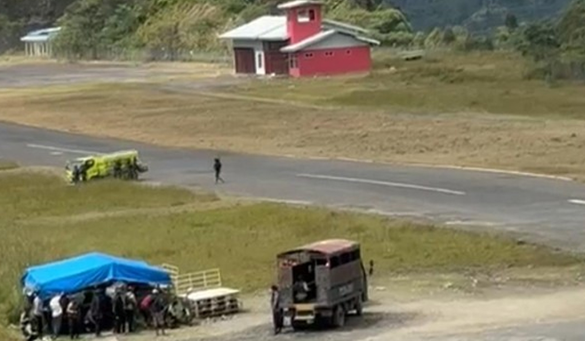 Mencekam! KKB Serbu Bandara Bilorai Usai Pimpinan Mereka Ditembak Tewas