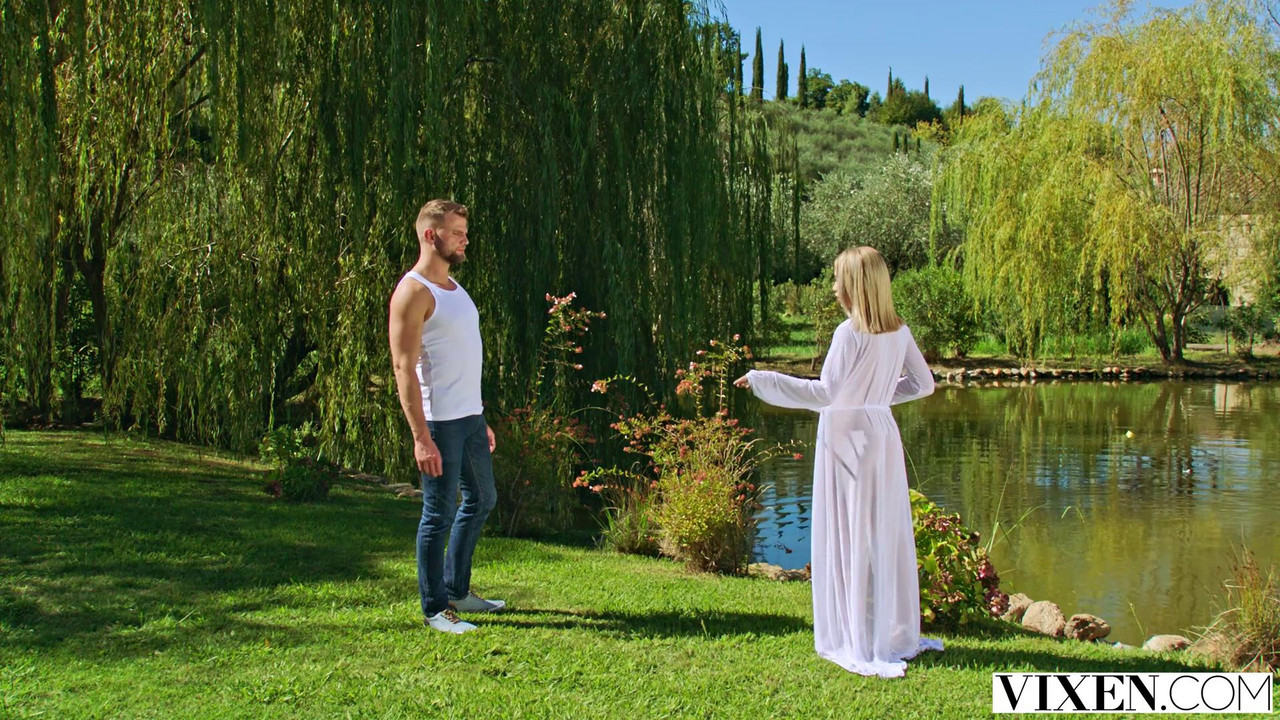 vlcsnap-2023-04-24-12h00m12s181