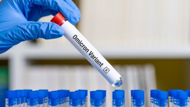 OMS suena sus alarmas por la rápida propagación de la variante Omicron