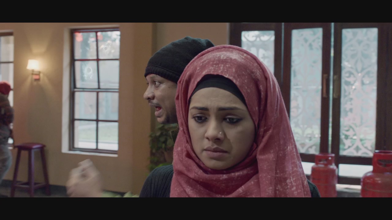 Saturday-Afternoon-2019-WEB-DL-Hindi-720p-AVC-HE-AAC-2-0-ESub-mkv-0003