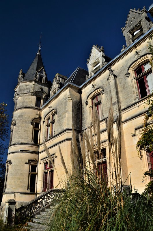 CASTILLO SAINT DE BERNARD-13-11-2022 - Francia y sus pueblos-2016/2022 (29)