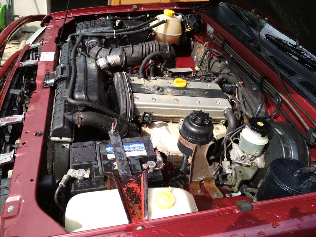 motor 2,2i polak