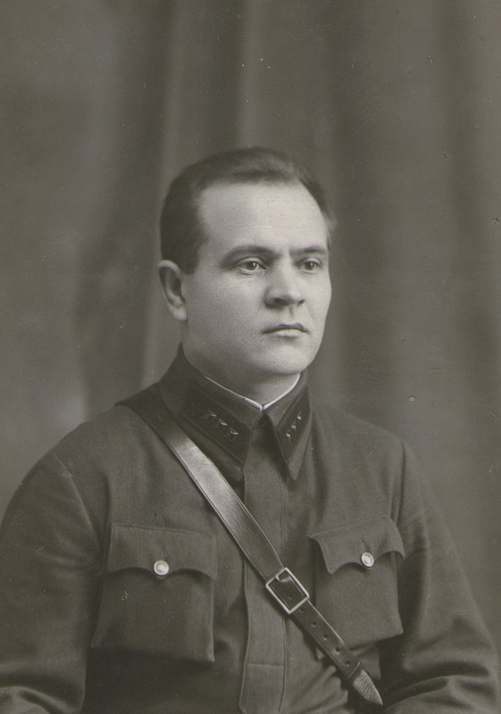 Хаустов Иван Кузьмич 1