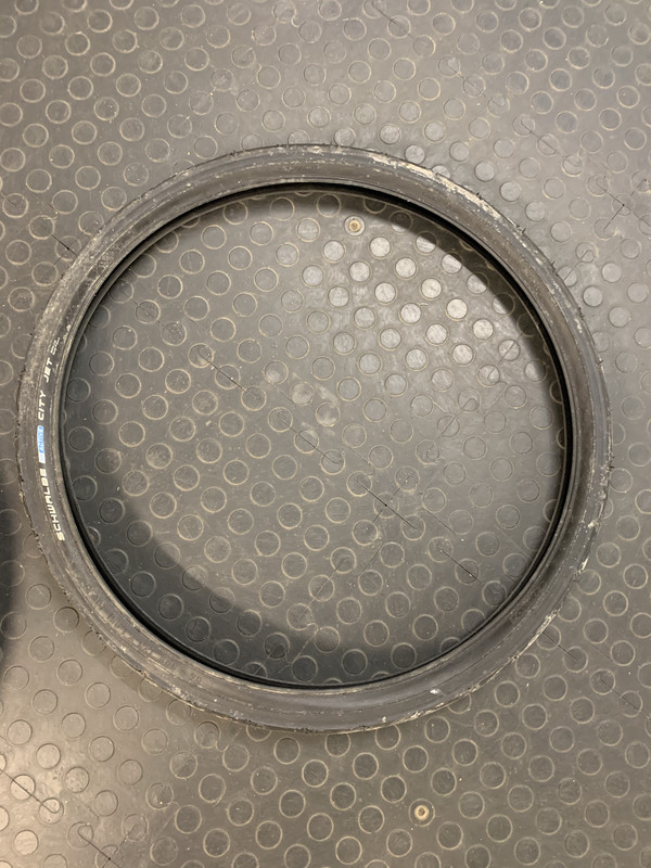 095A3884-97D0-40F5-BB50-7FA2D5E05ED7