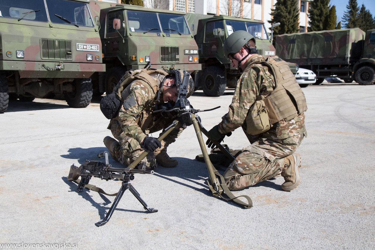 29196676 1802782216407599 2170174325296988160 n