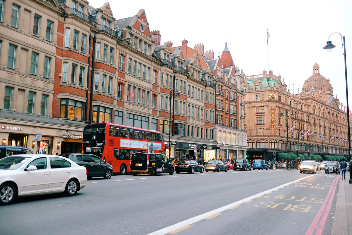 harrods-shopping