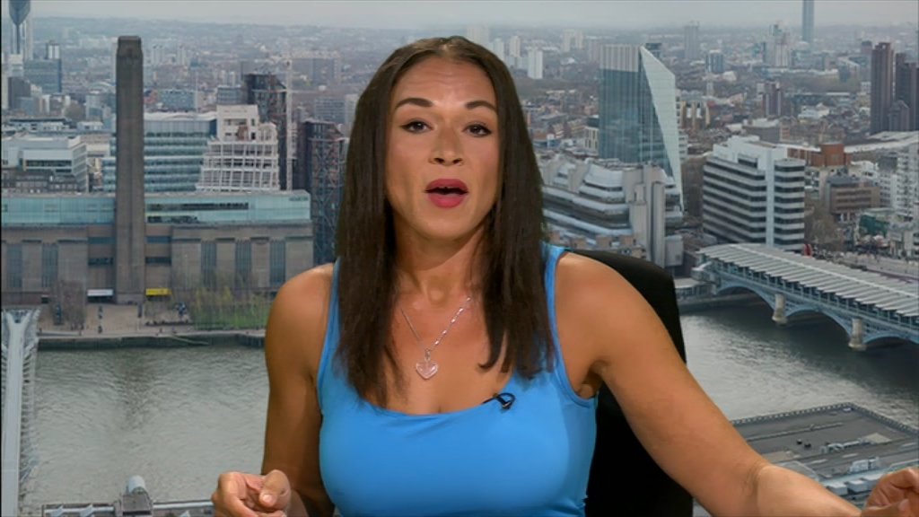 BBC London News_20220904_18501855.ts_snapshot_07.03.869